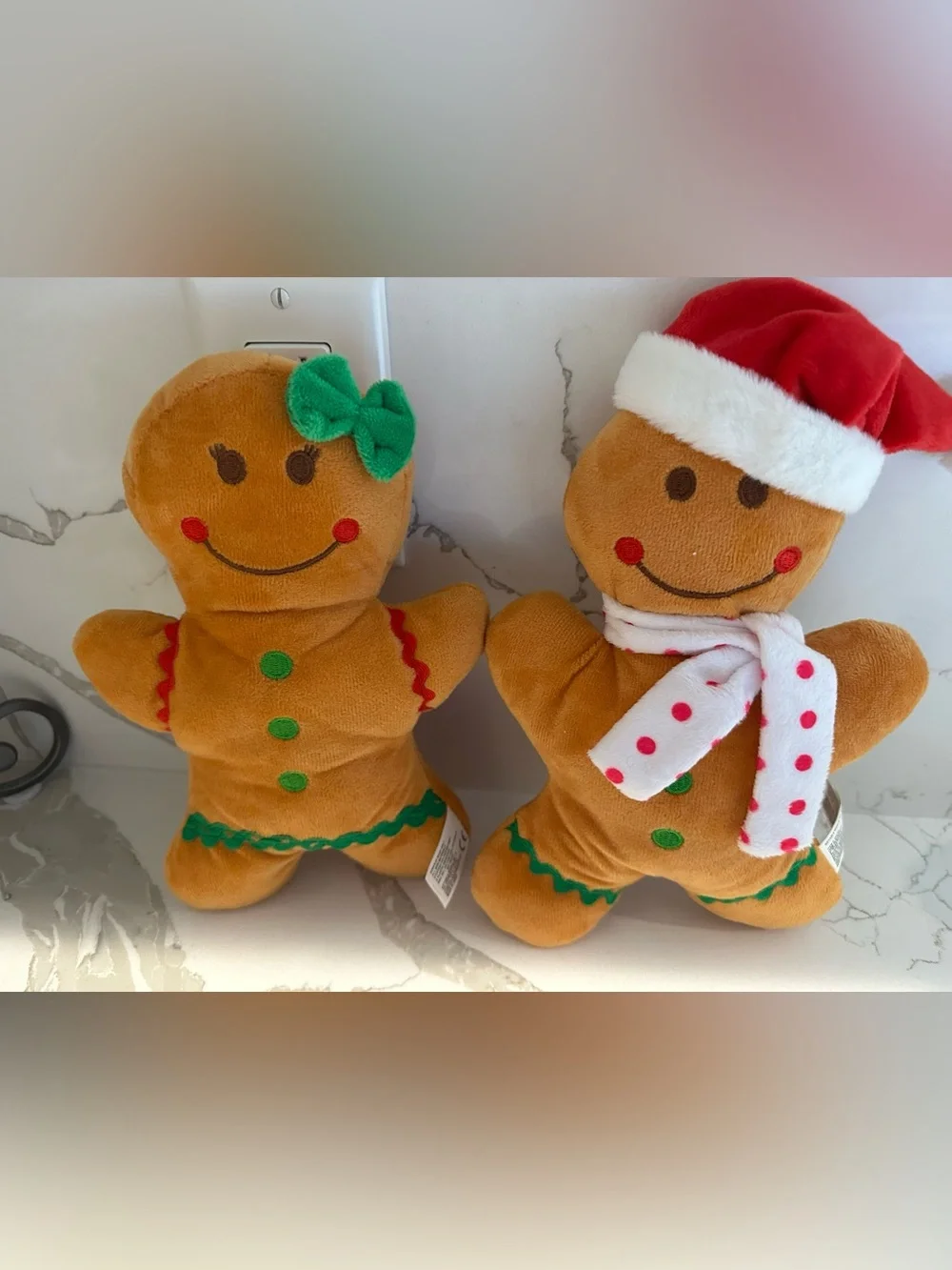 Plush Squeaky 9” Gingerbread Dog Toy Set-New w/o Tags